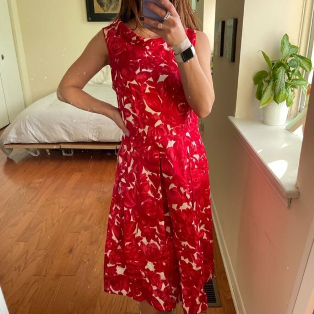Lavia 18 FLoral Patterned Cowl Neck Fit and Flare Sleeveless Dress Red Size IT 4